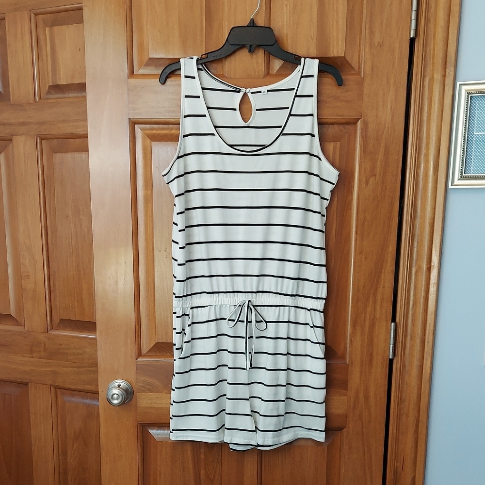 Anrabess Comfy Tank Top Romper White & Black Striped Pockets, Size XL, Like New